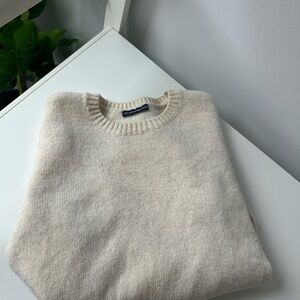 Brandy Melville Cream Ribbed Sweatshirt